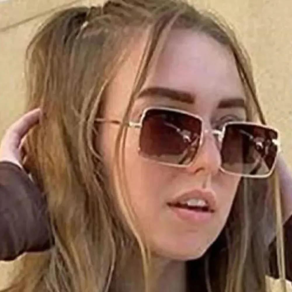 Trendy Thin Rectangle Frame Sunglasses
